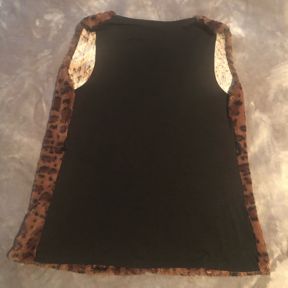 Leopard Print/Black Vest. Size Large. - Picture 2 of 6